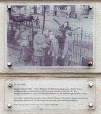 Gedenktafel - Geschwister Scholl – Foto aus München