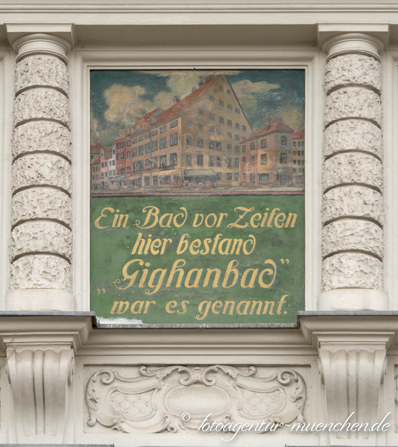 Fresko für ehemaliges Gighanbad – Denkmal/Kunstwerk in München