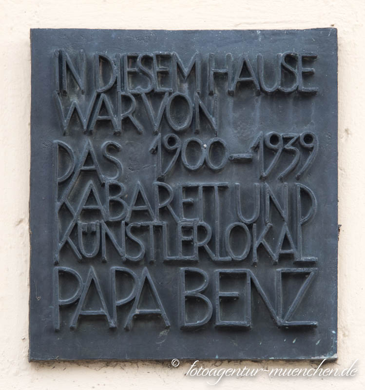 Papa Benz – Denkmal/Kunstwerk in München