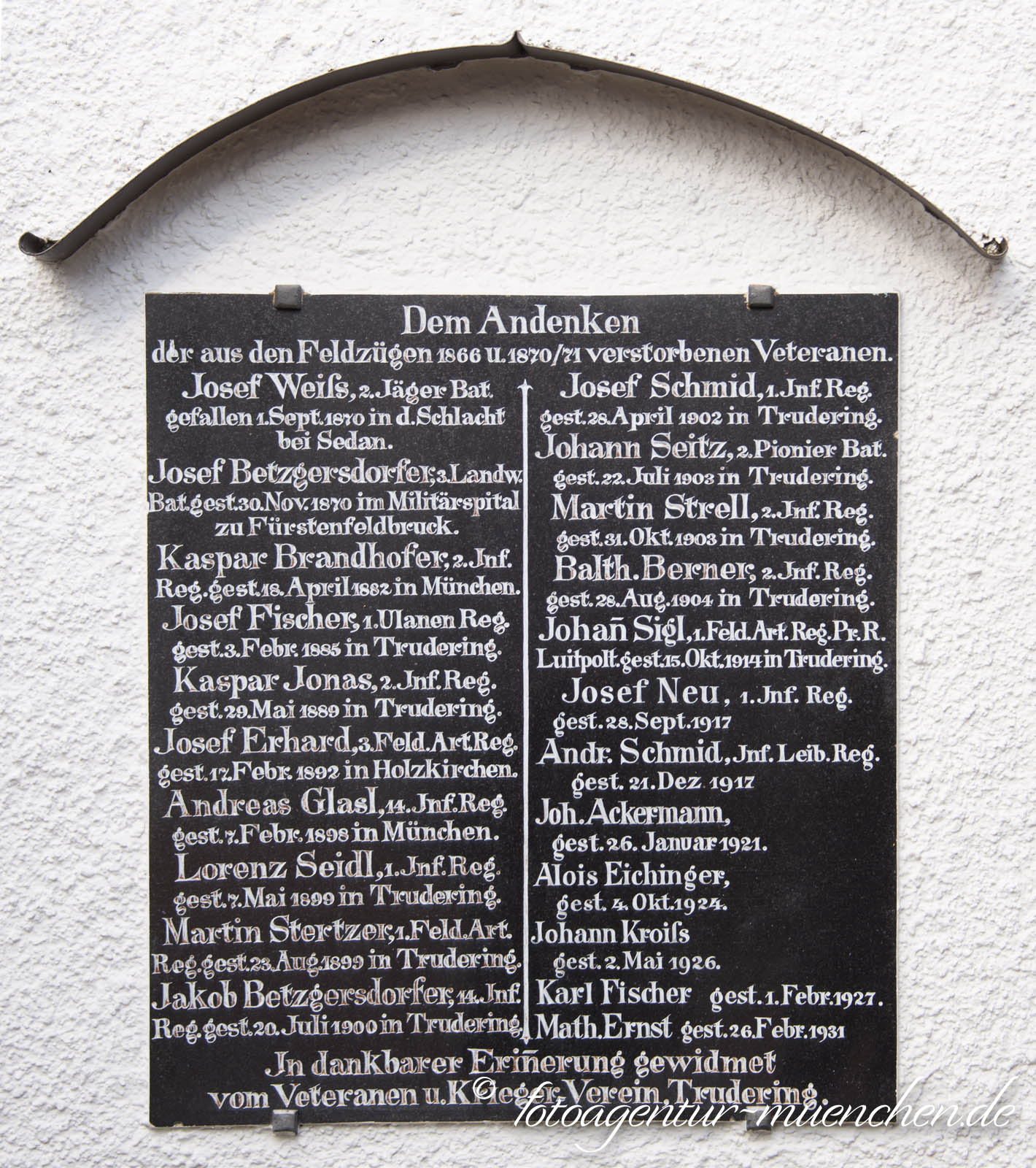 Kriegergedenktafel - Trudering