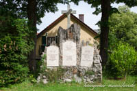 Kriegerdenkmal Aubing – Foto aus München