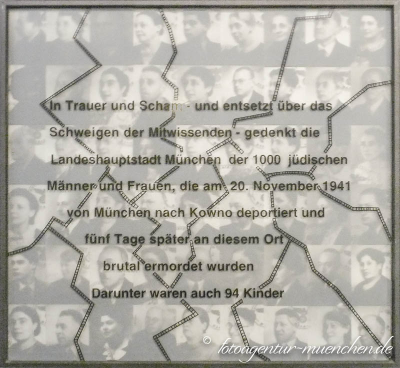 Gedenktafel für die deportieren jüdischen Mitbürger – Denkmal/Kunstwerk in München