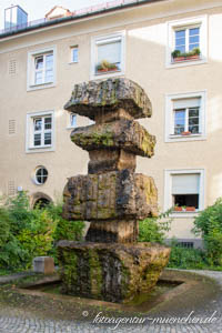 Max-von-Gruber-Brunnen – Foto aus München