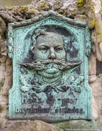 Grab - Ostfriedhof – Foto aus München