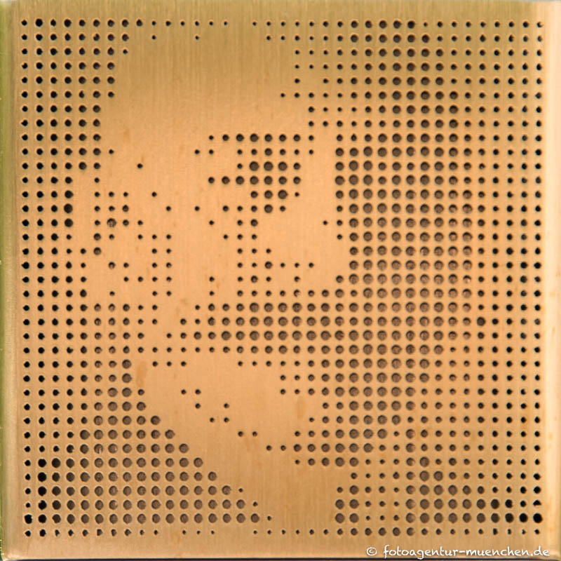  Bernhard Haas