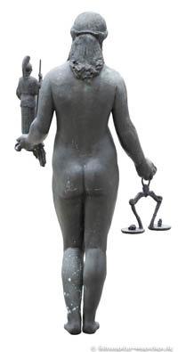 Kronprinz-Rupprecht-Brunnen - Justitia – Foto aus München