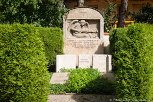Grab - Adolf von Hildebrand – Foto aus München