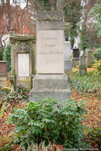 Grab - Ludwig von der Pfordten – Foto aus München