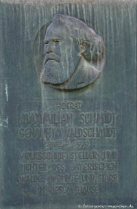 Gedenktafel - Maximilian Schmidt (Waldschmidt) – Foto aus München