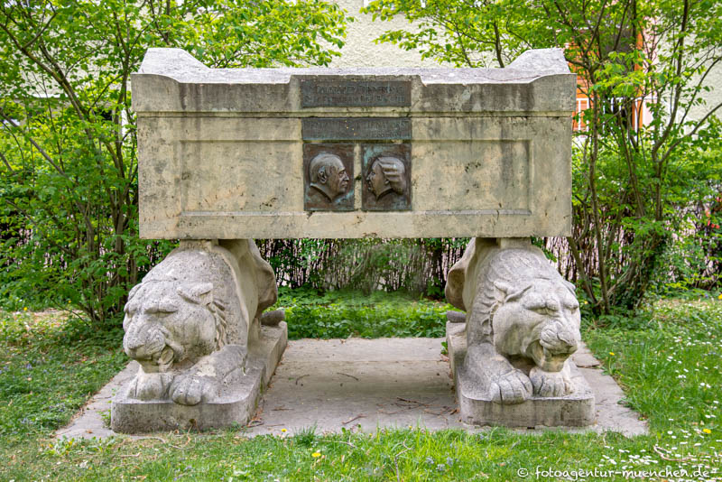 Gedächtnisstätte für Bernhard Borst – Denkmal/Kunstwerk in München