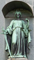 Justitia - Landratsamt München – Foto aus München