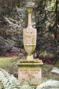 Waldfriedhof - Grab von Rudolf Martin – Foto aus München