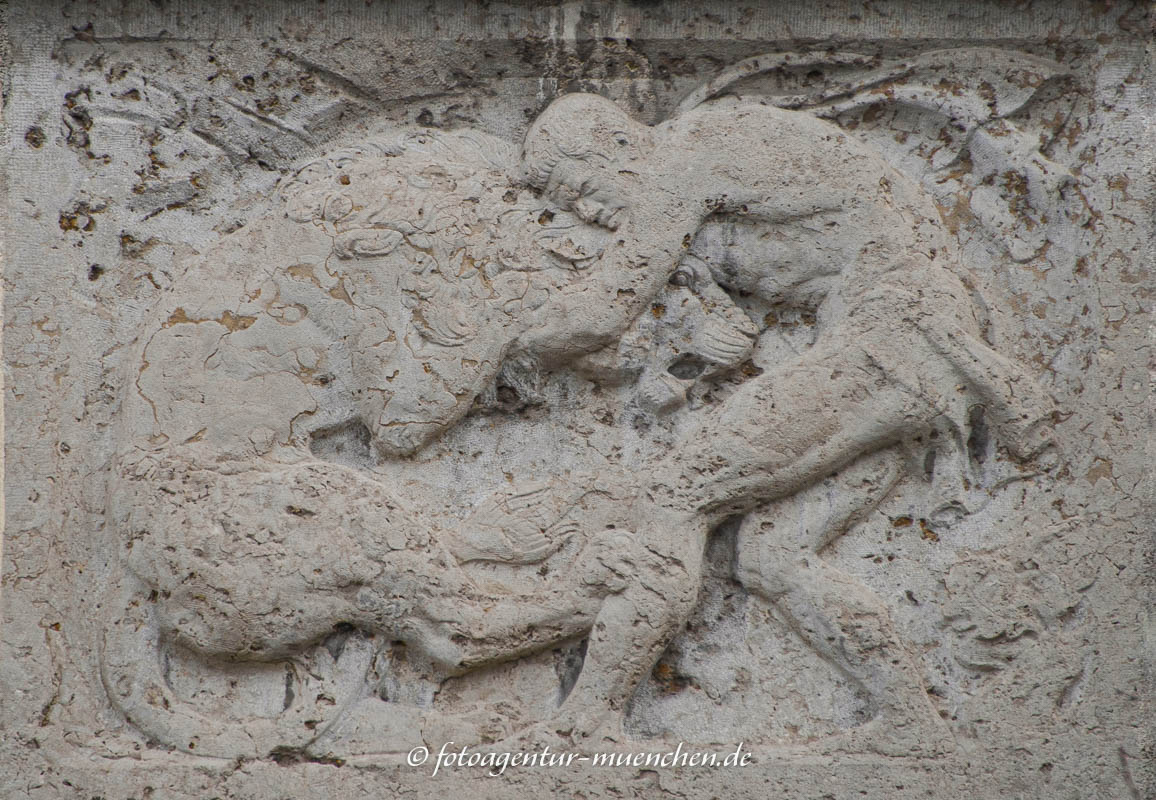 Mut – Denkmal/Kunstwerk in München