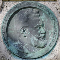 Grab - Friedrich Uppenborn – Foto aus München