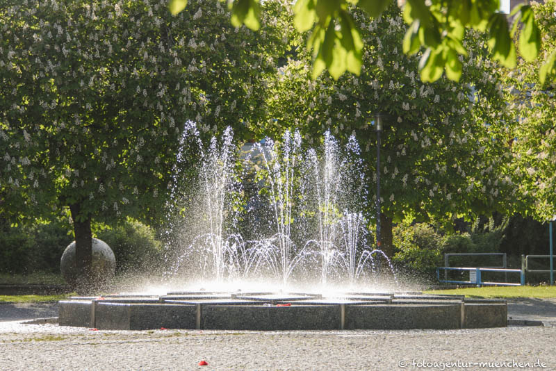 Springbrunnen – Denkmal/Kunstwerk in München