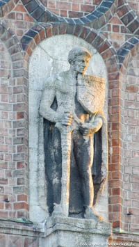 Neues Justizgebäude - Roland – Foto aus München