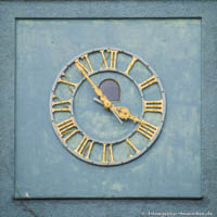 Landratsamt - Uhr – Foto aus München