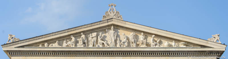 Glyptothek - Giebel
