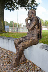 Gerhard Willhalm – Denkmal für Kurt Landauer