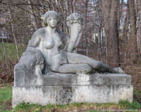 Liegende Quellennymphe – Foto aus München