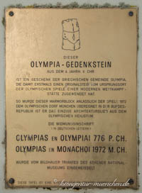Gedenktafel - Olympiastein – Foto aus München