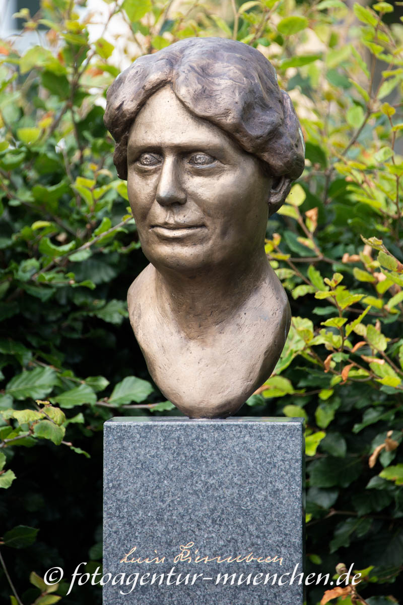 Luise Kiesselbach – Denkmal/Kunstwerk in München