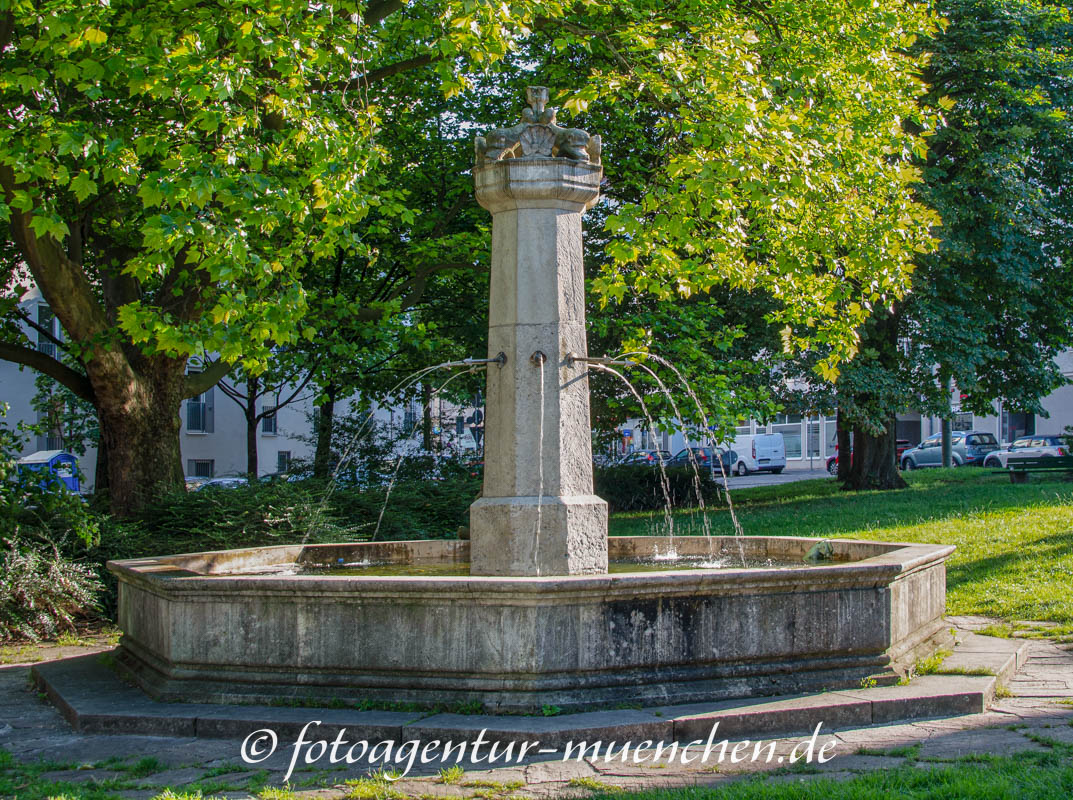 Fischmarktbrunnen – Denkmal/Kunstwerk in München
