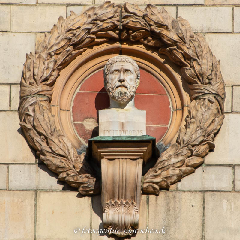 Phytagoras – Denkmal/Kunstwerk in München