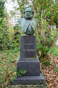 Grab - Leonhard von Spengel – Foto aus München