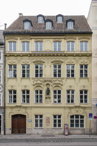 Sog. Gunetzrhainer- oder Ostermaierhaus – Foto aus München
