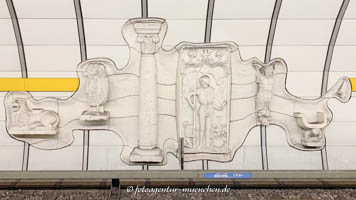 Relief - U-Bahnhof Lehel