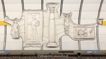 Relief - U-Bahnhof Lehel