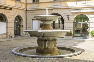 Schalenbrunnen