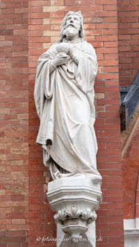 St. Johannes Baptist - Melchisedech – Foto aus München