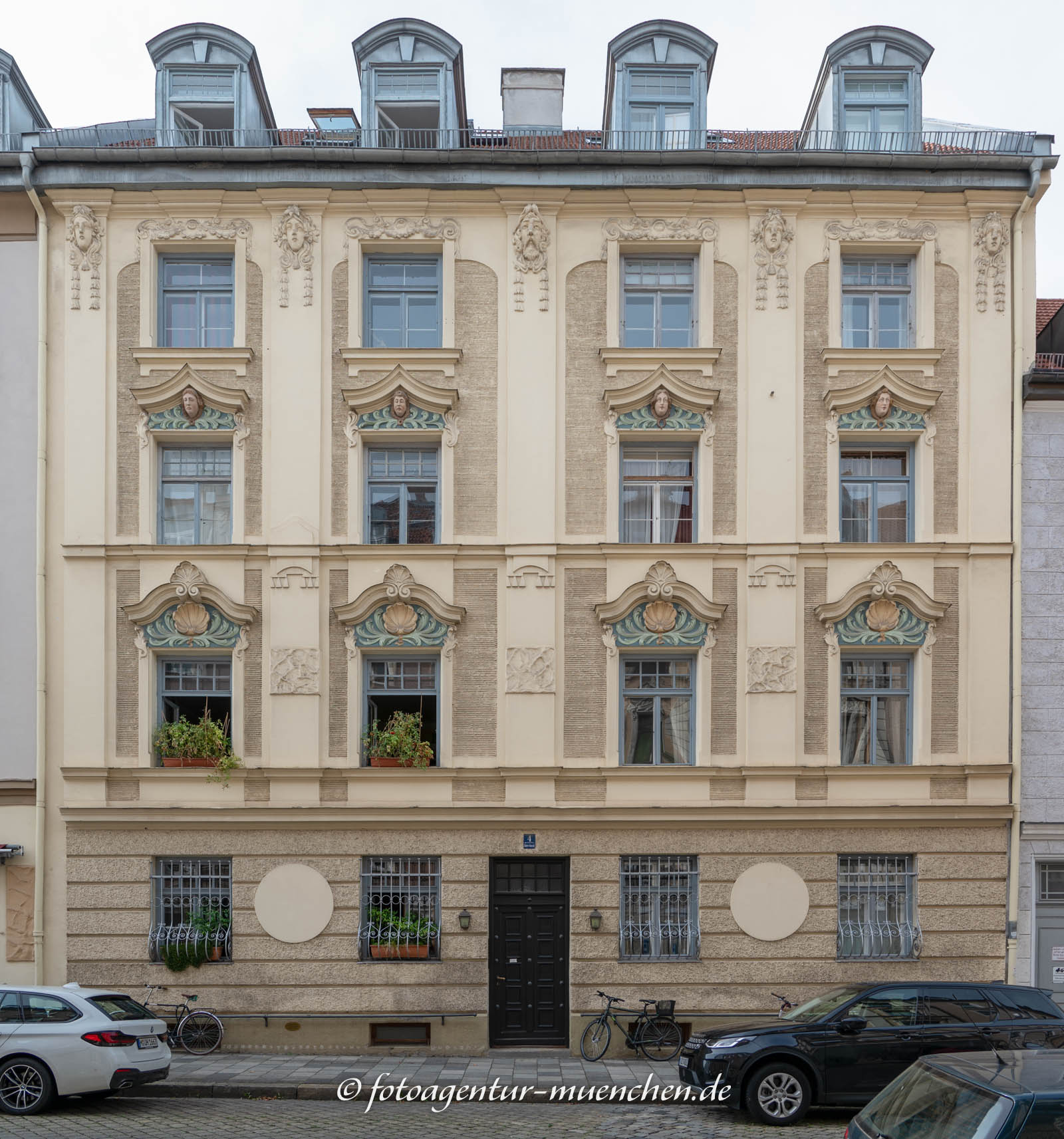 Mietshaus