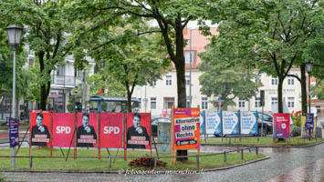 Wahlplakate am Pfanzeltplatz – Foto aus München