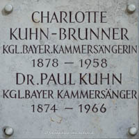 Grab - Paul Kuhn – Foto aus München