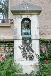 Grab - Georg Ludwig von Maurer – Foto aus München