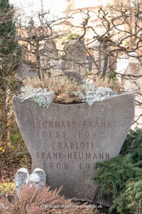 Grab - Leonhard Frank – Foto aus München