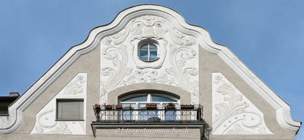 Giebel -Jugendstil – Foto aus München