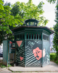 Pissoir – Foto aus München