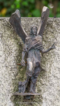 Gerhard Willhalm – Erzengel Michael