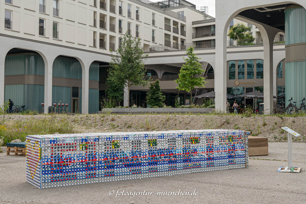 24. Tetrap-Act-on-Foodwaste – Denkmal/Kunstwerk in München