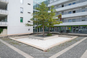 Quartier-Brunnen – Foto aus München