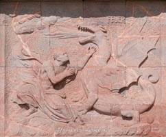 Relief - Feuer – Foto aus München
