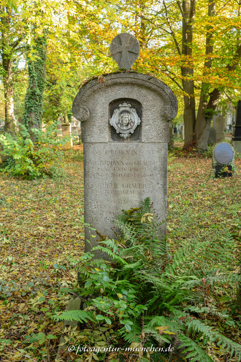 Grauert Hermann von