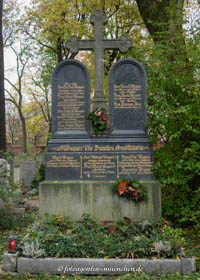 Gerhard Willhalm - Familiengrab - Wagner
