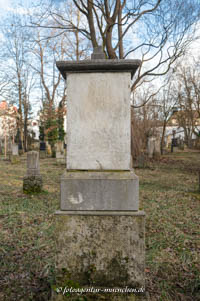 Grab - Theodor Heinrich von Morawitzky – Foto aus München