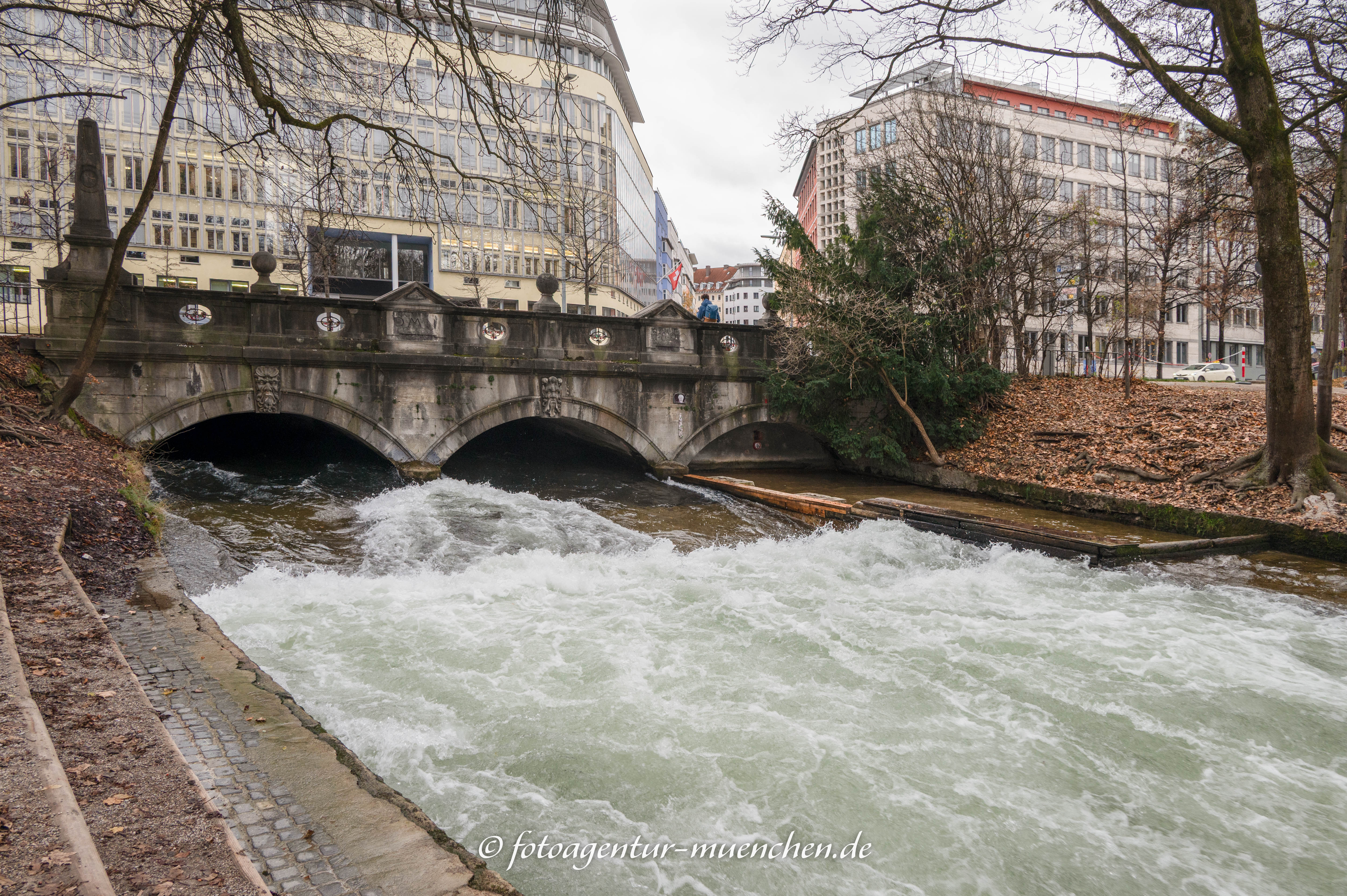 Eisbachwelle