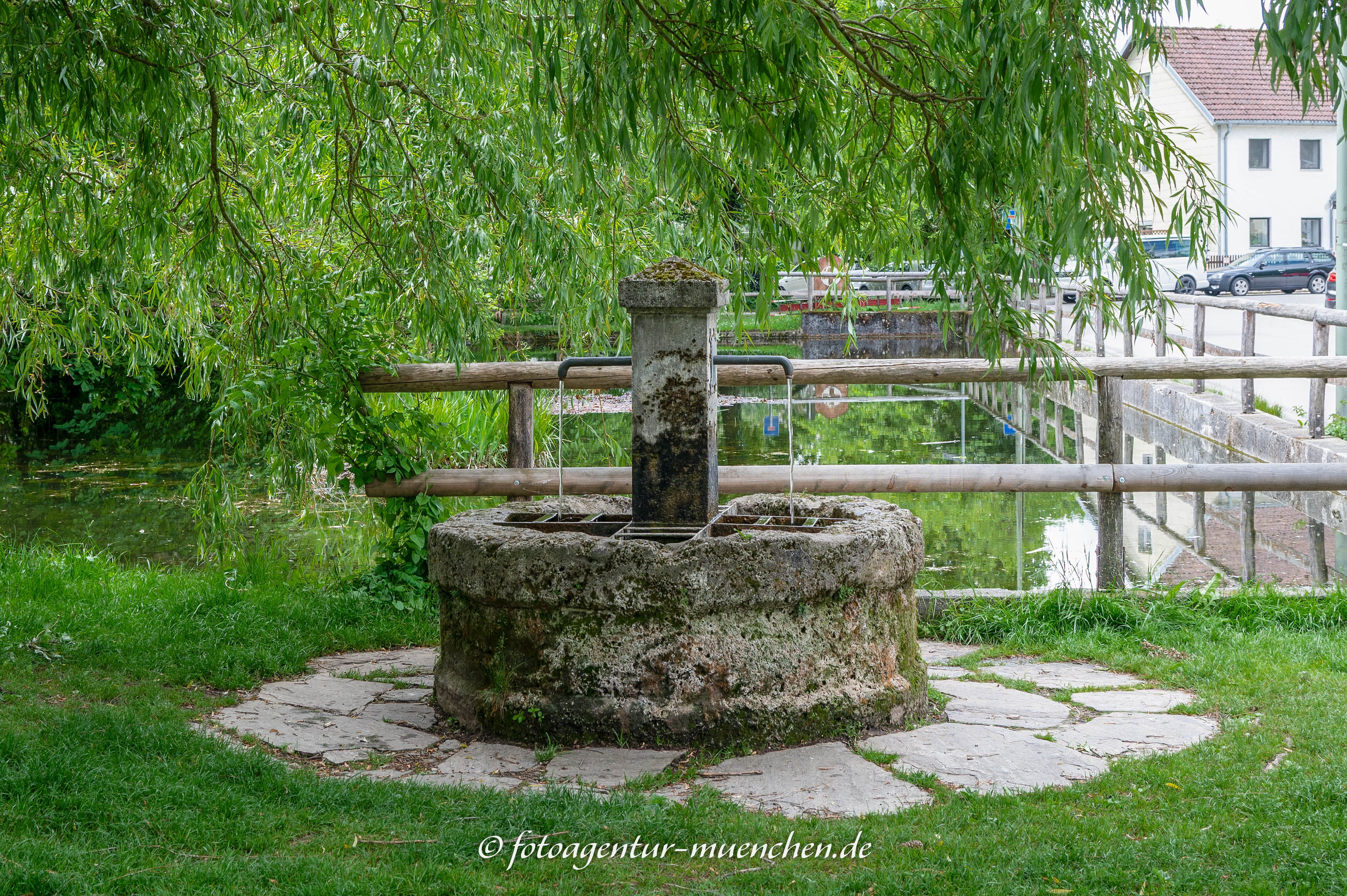 Zierbrunnen